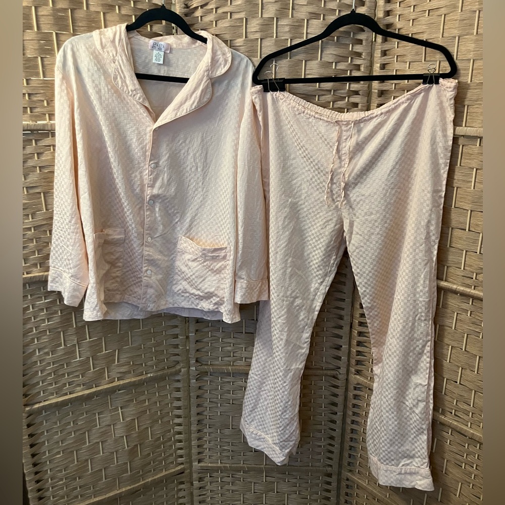 Gigi Silk Checkered Pajama Set